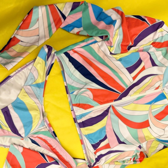 *NEW* Fashion Nova  ABSTRACT SCUBA style 2pc Swimsuit by - Picture 9 of 9